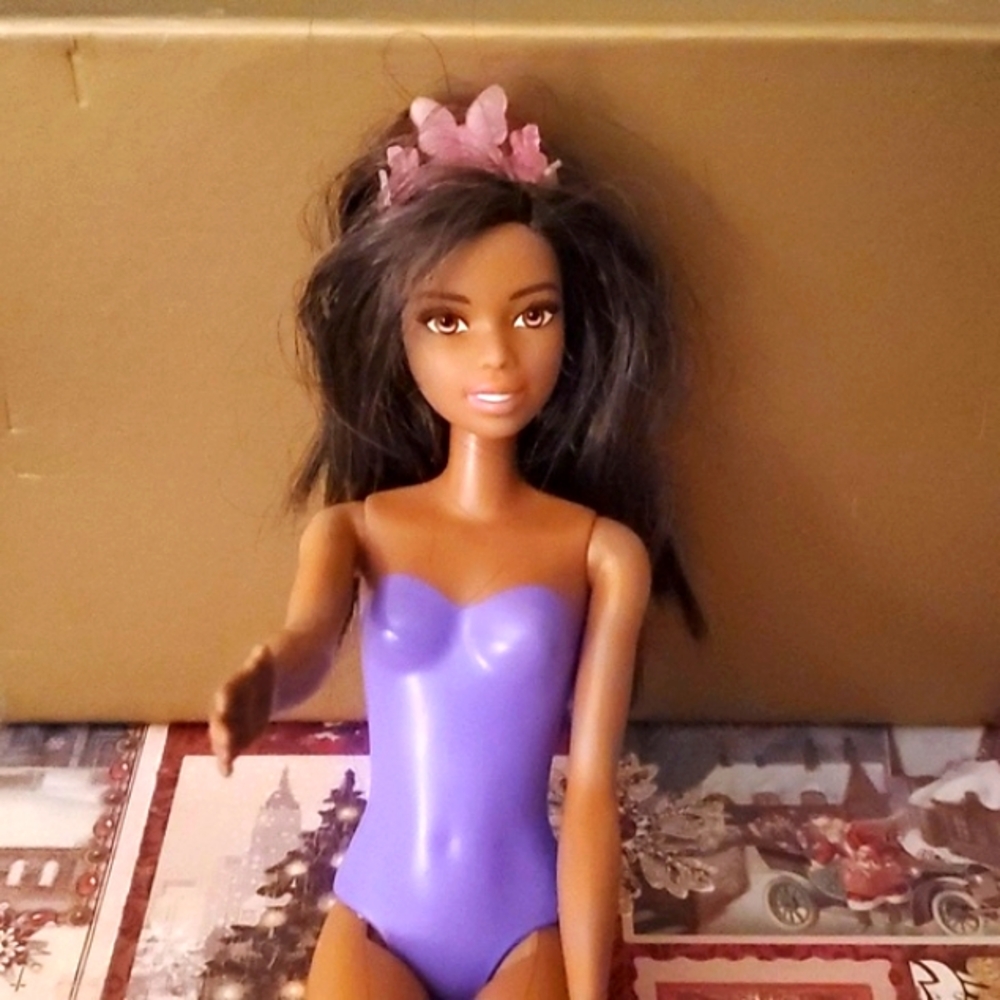 Barbie - Picture 2 of 9